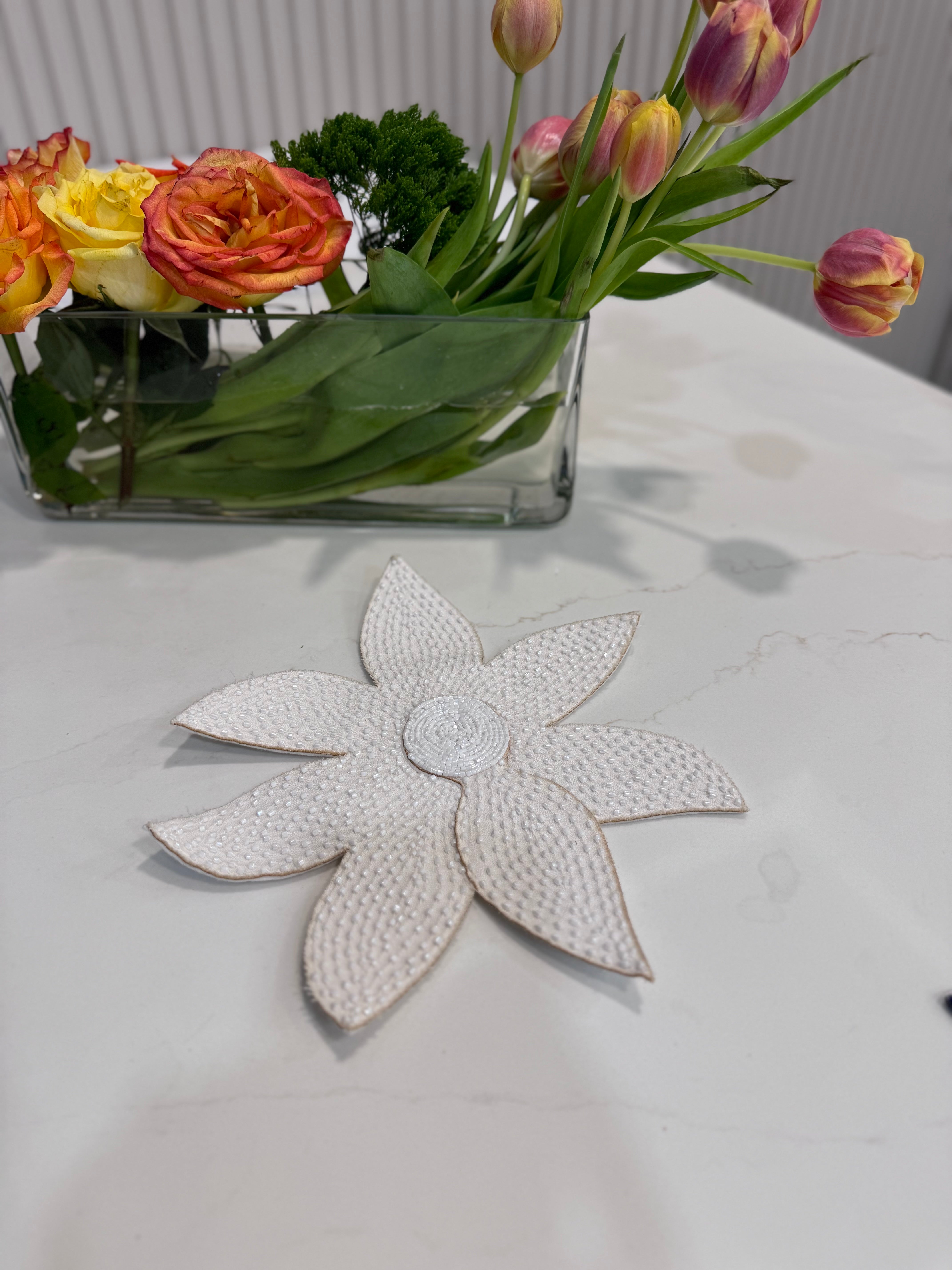 FLOWER BROOCH CHOLET 992230707 - Blueberry Boutique