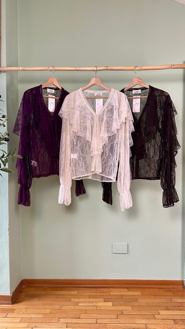 Ruffles Lace Blouse Italy 4675