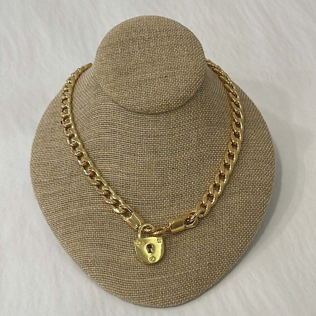 VIETNAM LOCK CS NECKALCE 37919 - Blueberry Boutique