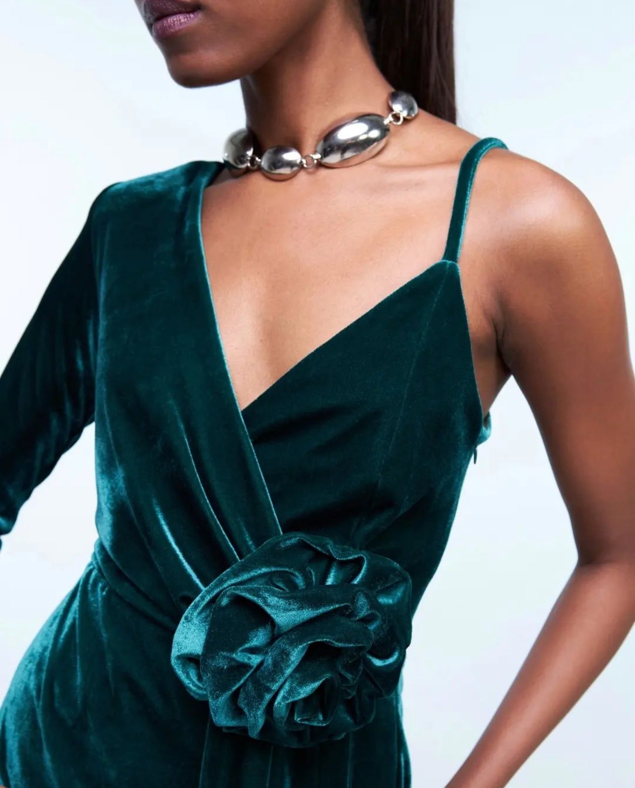 VENEZA VELVET DRESS - Blueberry Boutique