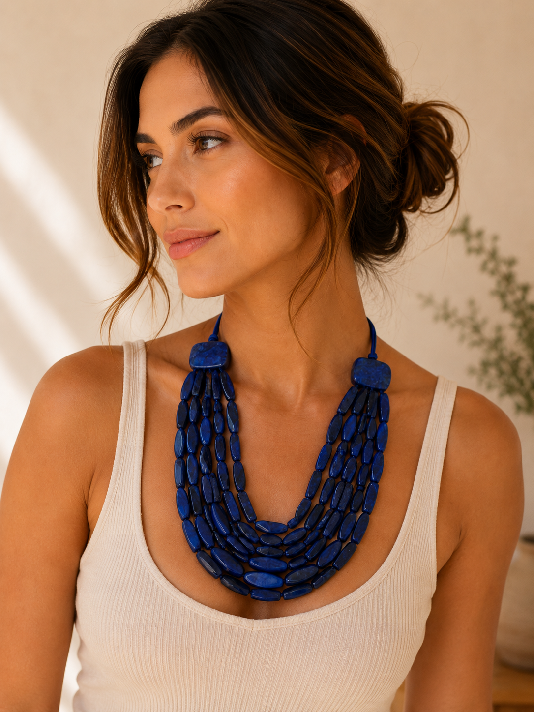 Blue Necklace 1669