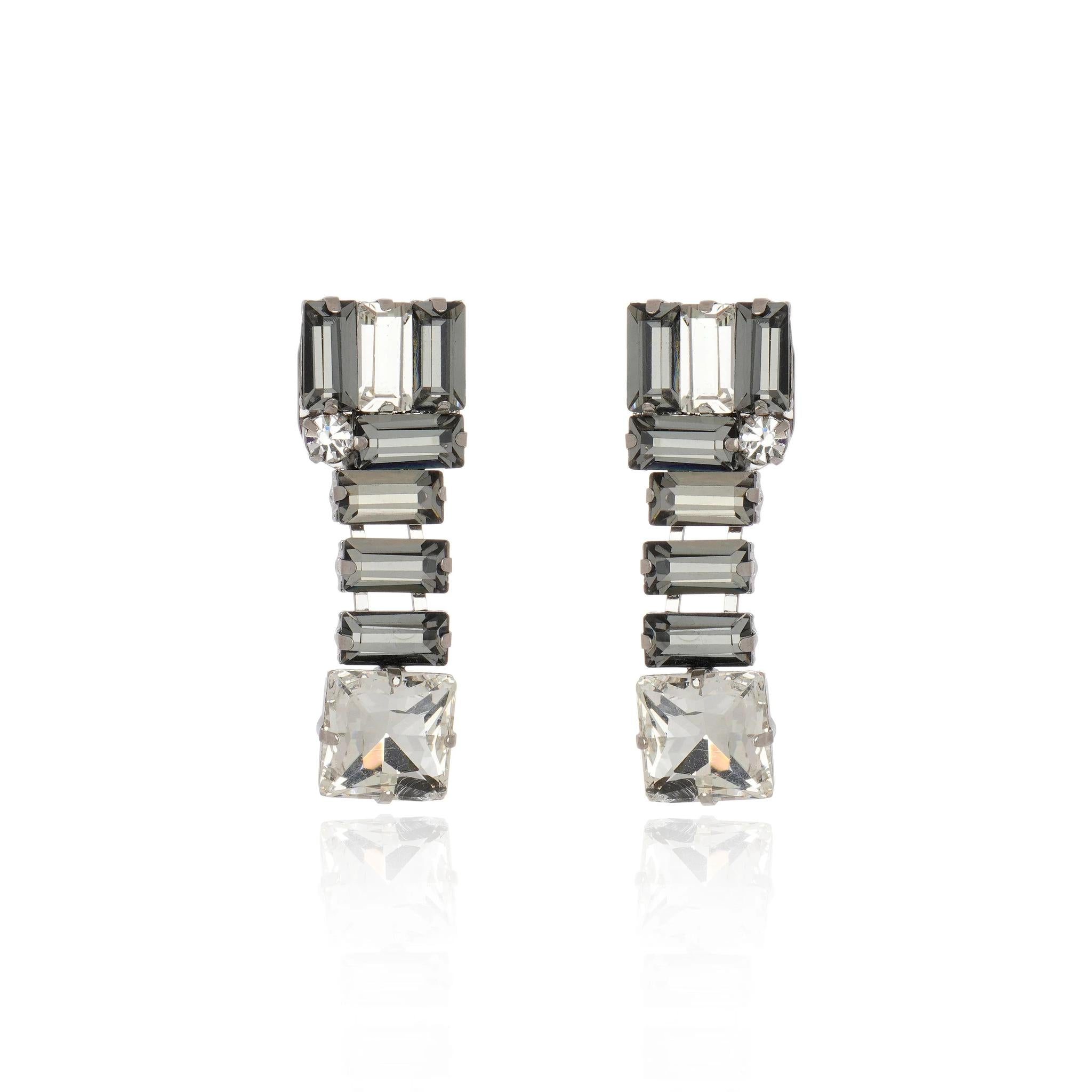 MINI NOBLE EARRING CS