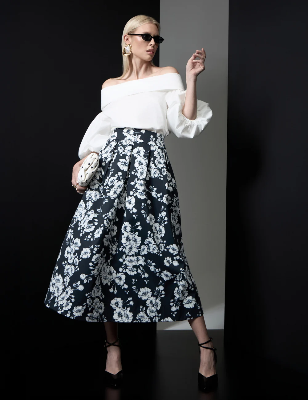 Blouse with Puff Sleeves 10513