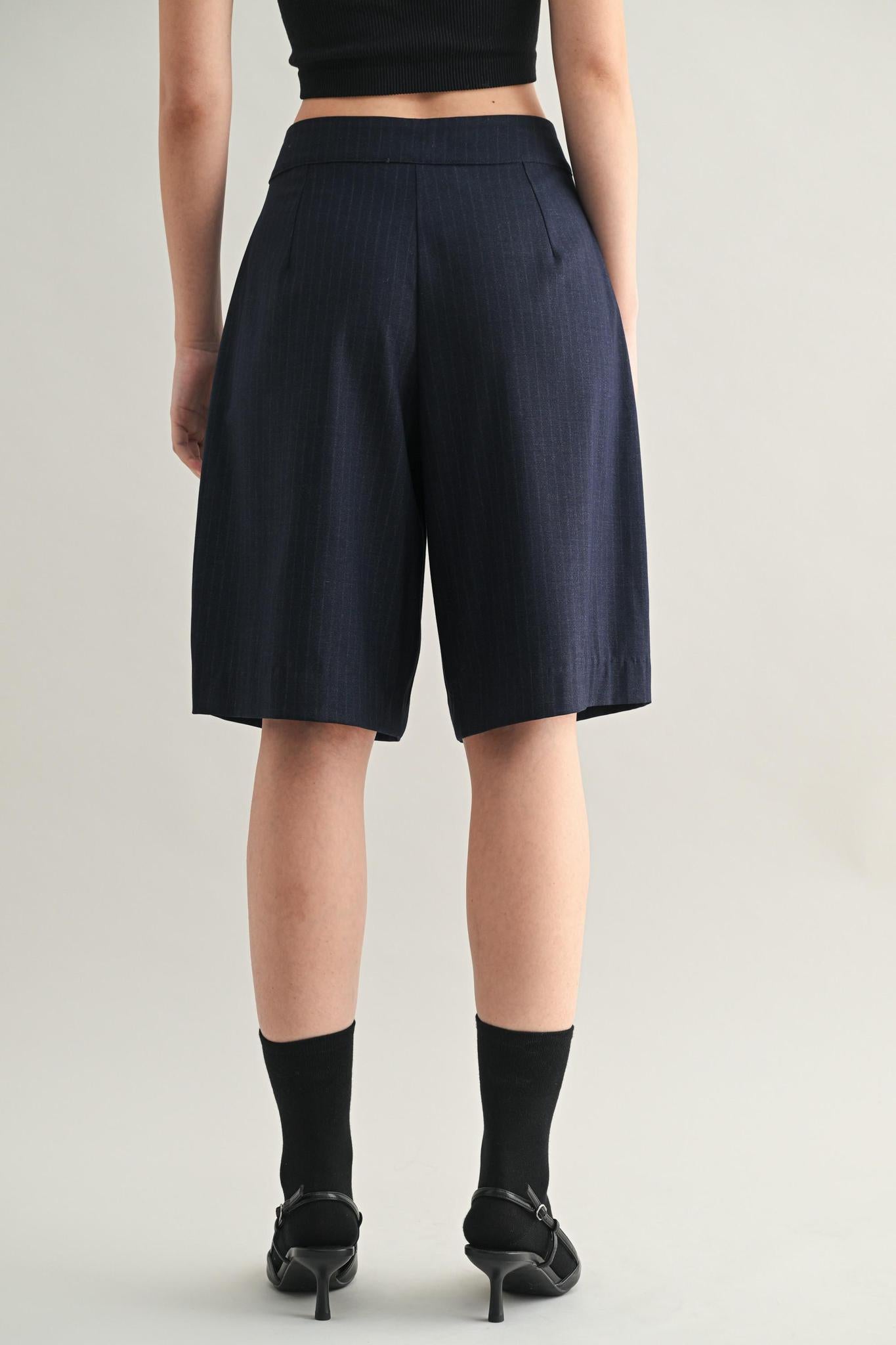 Pinstripe Bermuda Shorts 6028