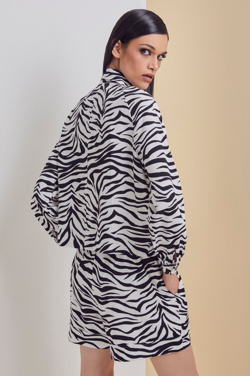 ZEBRA SHORT CHOLET 511240302 - Blueberry Boutique